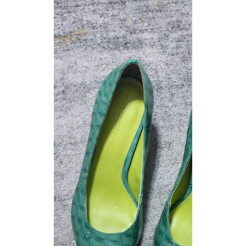 Vince Camuto vince camuto